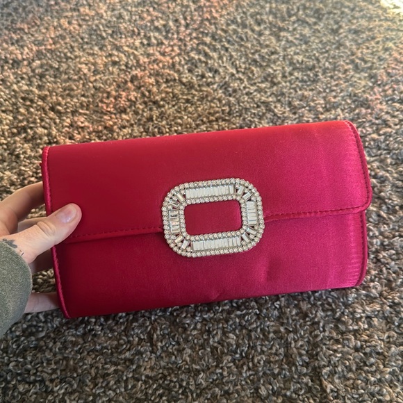 Urban expressions crossbody / clutch - Picture 1 of 3